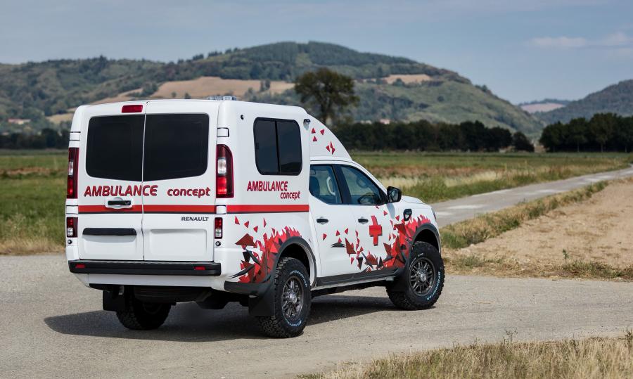  Renault Alaskan Ambulance Concept by Sanicar 2016 года  (фото 3 из 11)